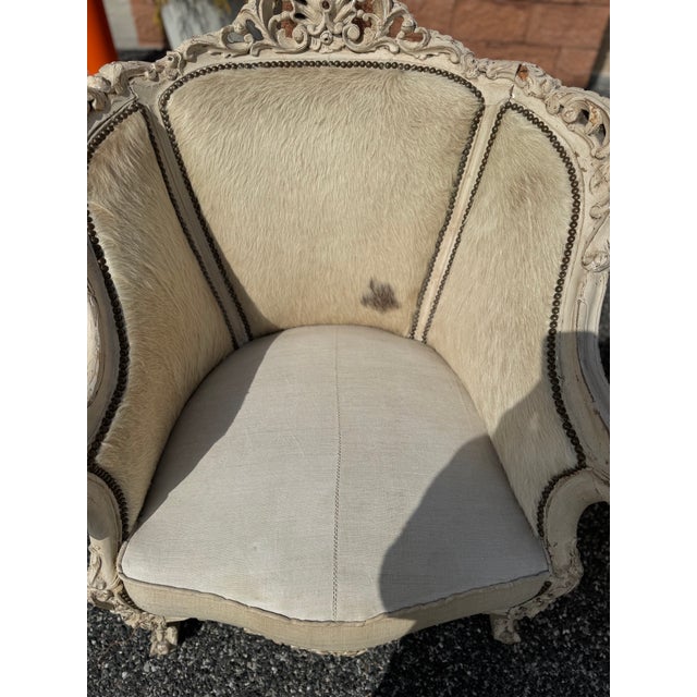Pair of Louis XV Style Carved Bergère Lounge Chairs For Sale In Baltimore - Image 6 of 15