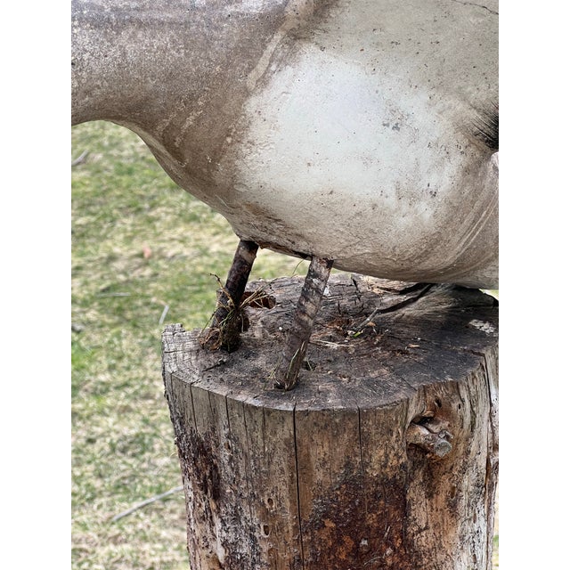 Alabaster Vintage Life-Size Seagull Garden Sculpture – Coastal Nautical Outdoor Statue For Sale - Image 8 of 12