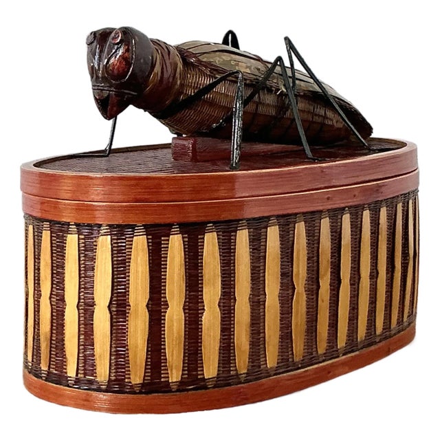 Vintage Shanghai Handicrafts Weave Bug Box For Sale