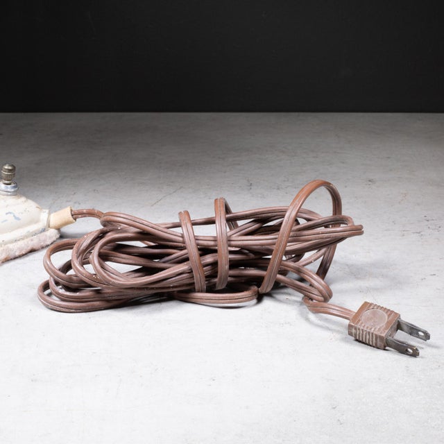 Metal Westinghouse Oscillating Fan c.1940 For Sale - Image 7 of 7