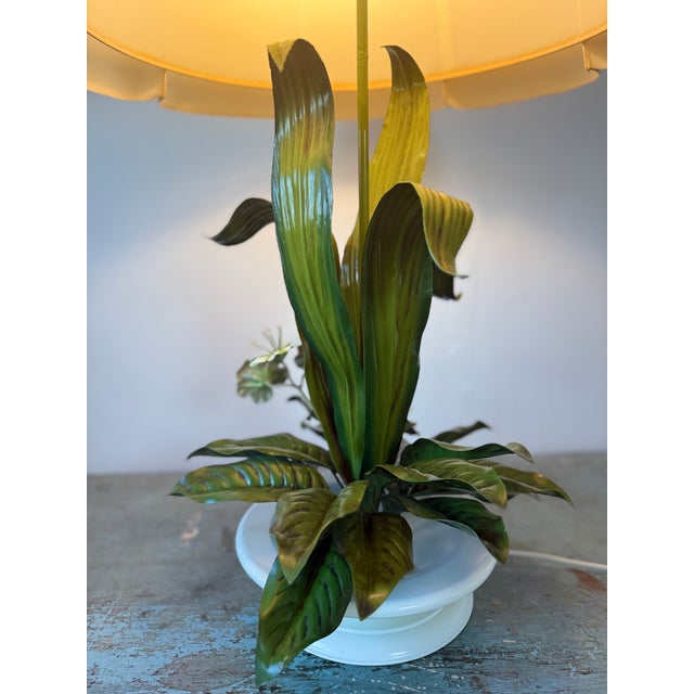 1960s Mid-Century Modern Tole Safran & Glucksman Floral Table Lamp and Scalloped Silk Shade - 38" Tall For Sale - Image 12 of 17