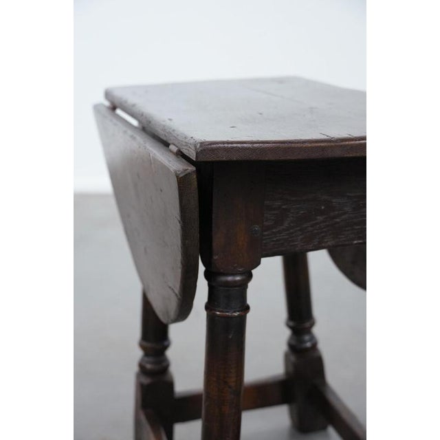 Antique English Loop-Eared Side Table in Oak, 18th Century For Sale - Image 12 of 17