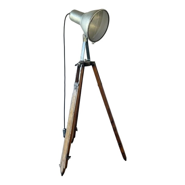 Vintage Tripod Theatre Light For Sale