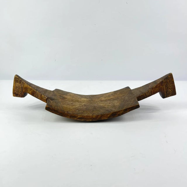 Brown Early 20th Century Mossi Serving Platter Burkina Faso MATTER COLLECTION For Sale - Image 8 of 10
