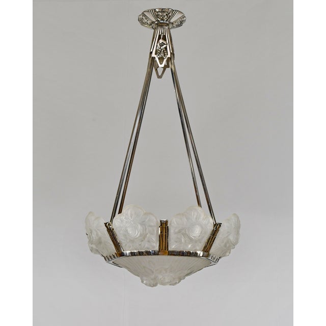Verdun French Art Deco Chandelier by Maurice Model Cristalleries De Verdun - 1930s France For Sale - Image 4 of 10