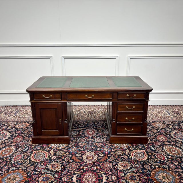 English Classic Desk with Green Leather For Sale - Image 4 of 18