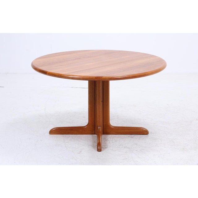 Vintage Danish Extendable Oak Dining Table by Niels O. Møller, 1960s For Sale - Image 15 of 17
