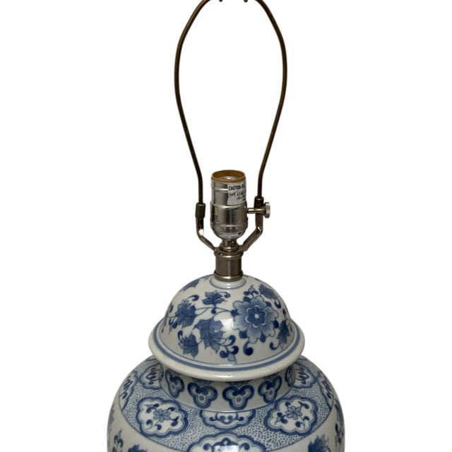Chinoiserie Chinoiserie Blue & White Porcelain Ginger Jar Table Lamp Acrylic Base China 2007 For Sale - Image 3 of 5