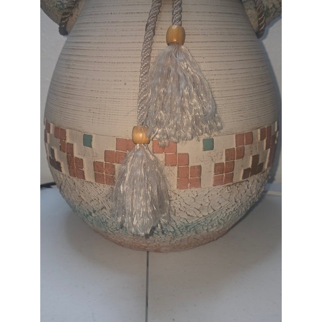 1980s 1980s Southwest Navajo Jug Design Plaster Mid Century Table Lamp For Sale - Image 5 of 8