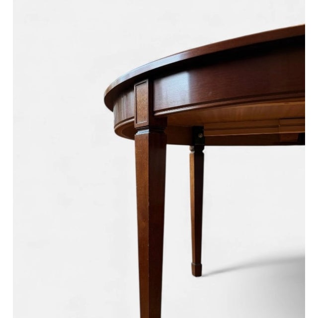 Mid-20th Century Hepplewhite Mahogany Dining Table with Extension, Denmark For Sale - Image 5 of 17