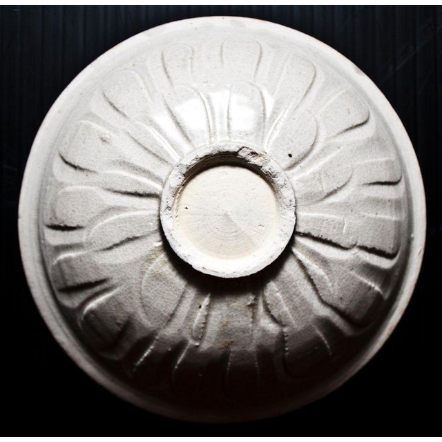 Small Antique Chinese Sung Period Porcelain Bowl For Sale - Image 3 of 5
