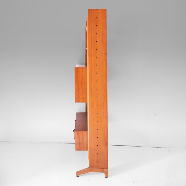 Dassi Vintage Italian Freestanding Teak Bookcase in the style of Dassi, 1960s For Sale - Image 4 of 16