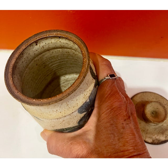 1960s Lily Schor Studio Pottery For Sale - Image 5 of 7