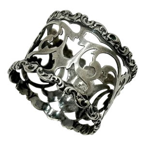 Unusual Reticulated Antique American Victorian Sterling Silver Napkin Ring by Whiting Mfg. Co. New York Circa 1890s