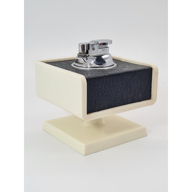 Mid-Century Modernist Table Lighter, 1960s-1970s For Sale - Image 9 of 12