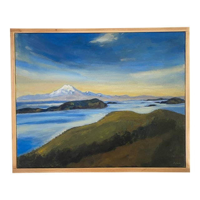Original Pacific Northwest Landscape Painting – Mt. Rainier From Orcas Island by Francisco Peña For Sale