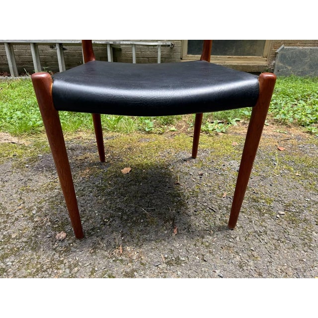 Mid 20th Century Set of j.l. Moller 4 High Ladder Back Teak Dining Chairs For Sale - Image 14 of 17