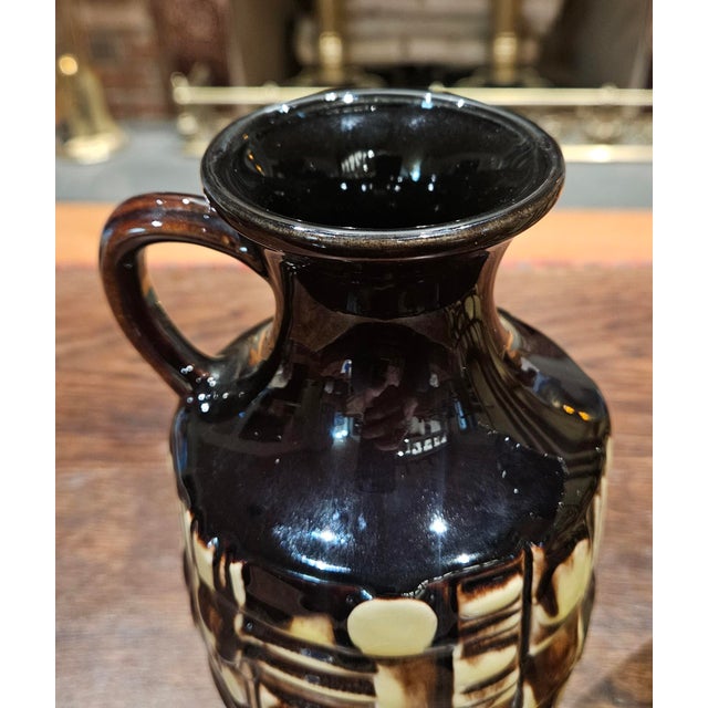 Ceramic Pair of Rare U - Keramik West German Vases in the Abstrakt Brutalist Series For Sale - Image 7 of 12