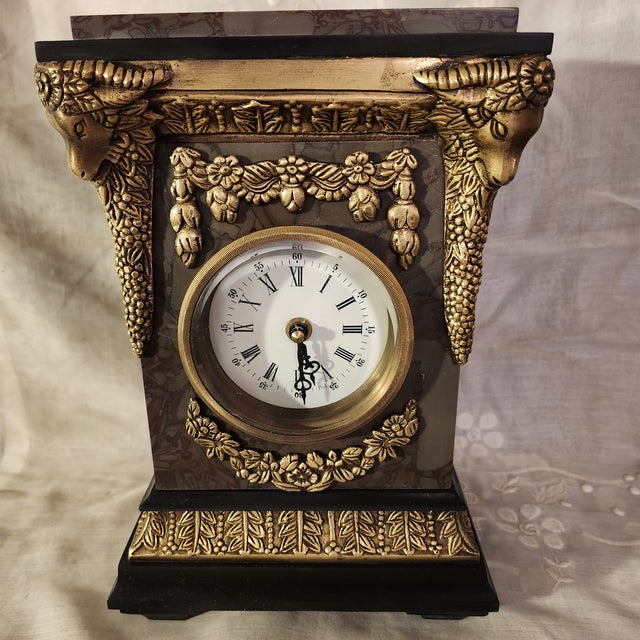 1970s Neoclassical Empire Revival Rose Breccia Marble & Gilt Metal Mantel Clock For Sale - Image 13 of 17