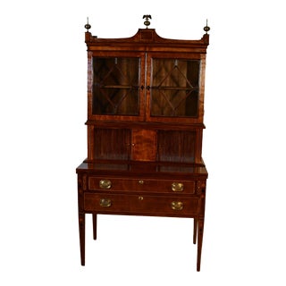 1940s English Hepplewhite Mahogany Secretary Desk Hutch Display Cabinet Bookcase For Sale