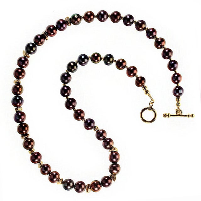 2020s Wine/Mauve Pearls With Gold Vermeil Nugget Accents For Sale - Image 5 of 6