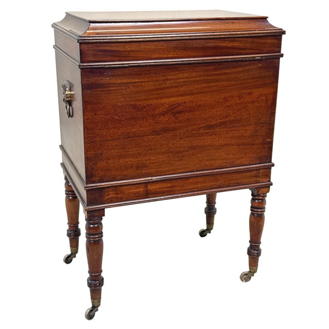 Small Georgian Mahogany Cellarette Box, 1800s For Sale - Image 6 of 11