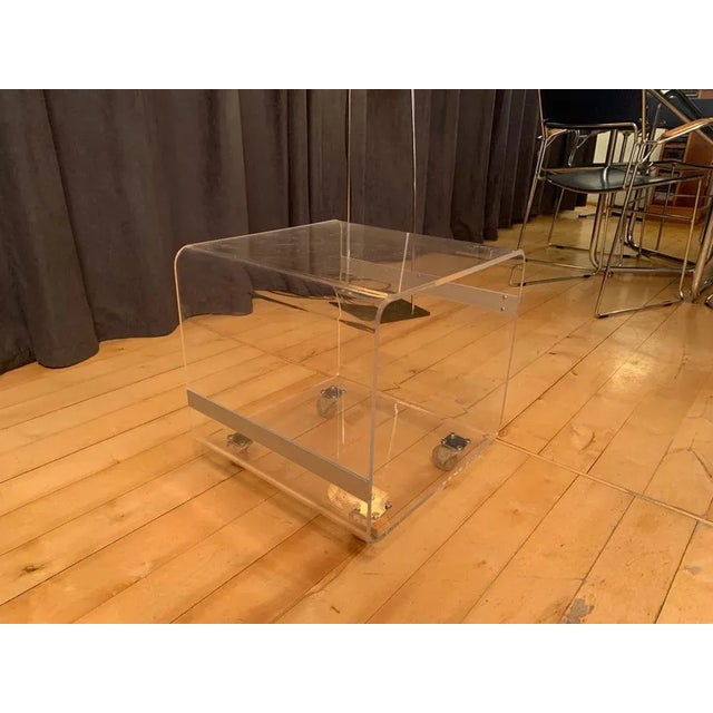Acrylic Glass Mobile Side Table, 1970s For Sale - Image 5 of 10