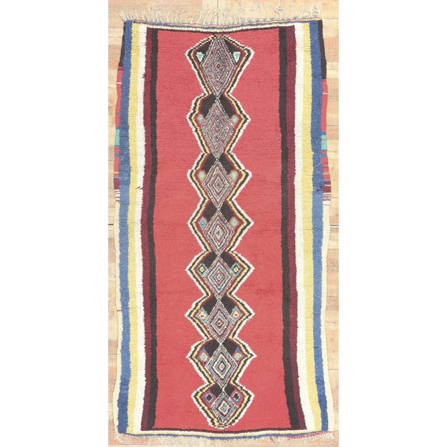 Vintage Berber Moroccan Rug - 05'00 x 09'04 For Sale - Image 9 of 10