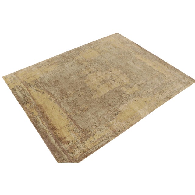 Rug & Kilim Rug & Kilim’s Modern Rug in Gold, Beige-Brown and Grey Abstract Pattern For Sale - Image 4 of 7