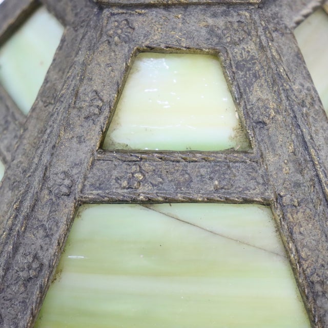 Arts & Crafts Rainaud 6 Panel Slag Glass Lamp, Manner of Bradley & Hubbard C1920 For Sale - Image 9 of 12