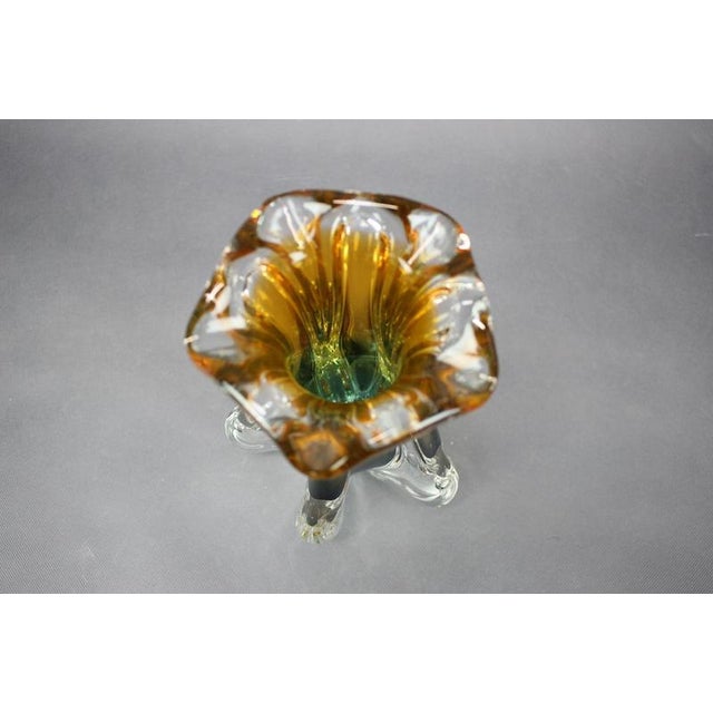 Mid-Century Amber and Green Art Glass Vase attributed to Josef Hospodka, 1960s For Sale - Image 4 of 9