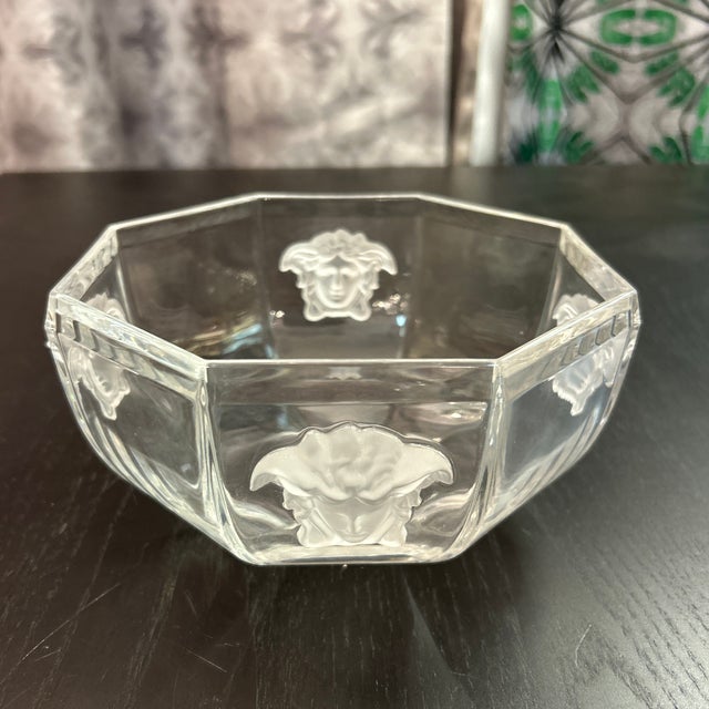 Versace Medusa lumiere crystal bowl produced in collaboration with Rosenthal. This bowl is crafted from fine, clear...