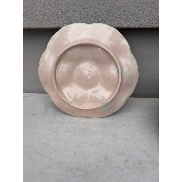 French Majolica Oyster Plate Sarreguemines, Circa 1870 For Sale - Image 3 of 3