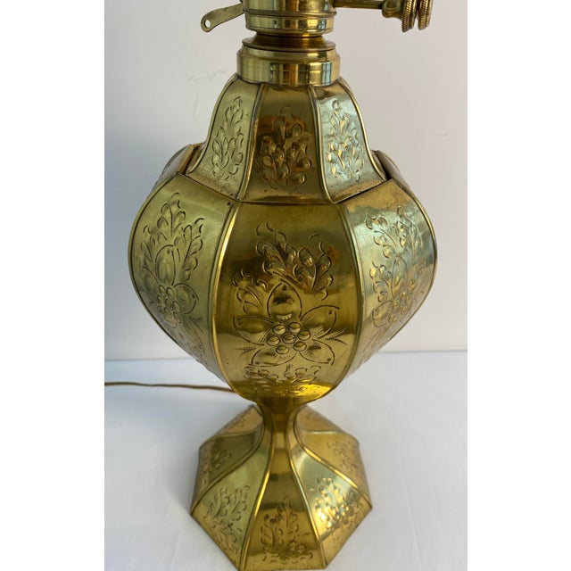 Metal 20th Century Indian Engraved Brass Table Lamp With Floral Decoration For Sale - Image 7 of 7
