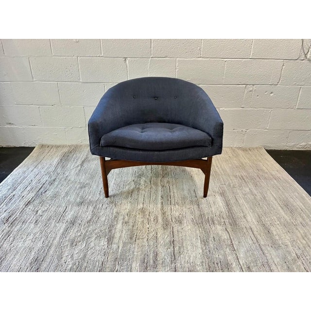 Mid-Century Modern Vintage Danish Mid Century Accent Chair For Sale - Image 3 of 11