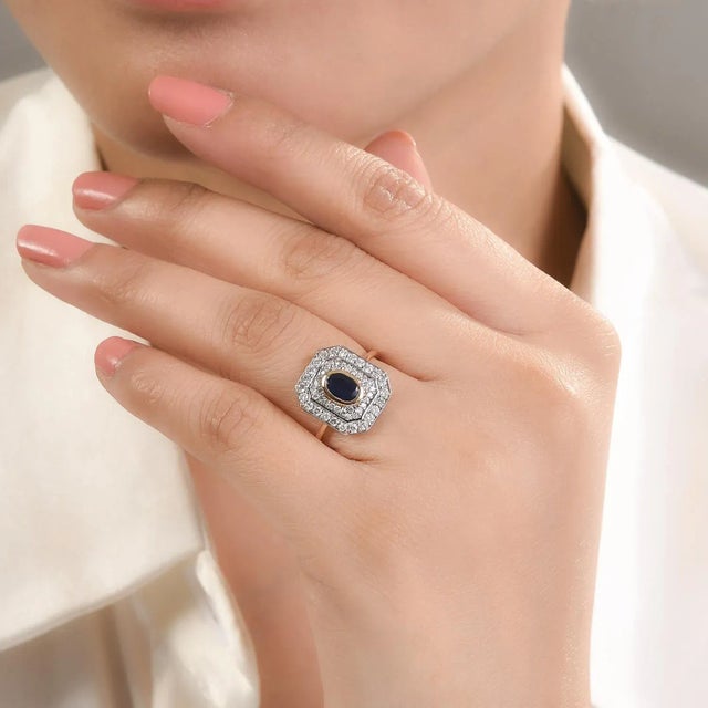Halo Diamond Sapphire Stone Wedding Ring in 14k Gold Size 6 For Sale In New York - Image 6 of 12