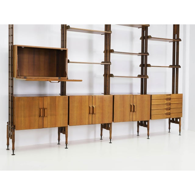 Floor-to-Ceiling Bookcase in the style of Franco Albini, Italy, 1960s For Sale - Image 14 of 18