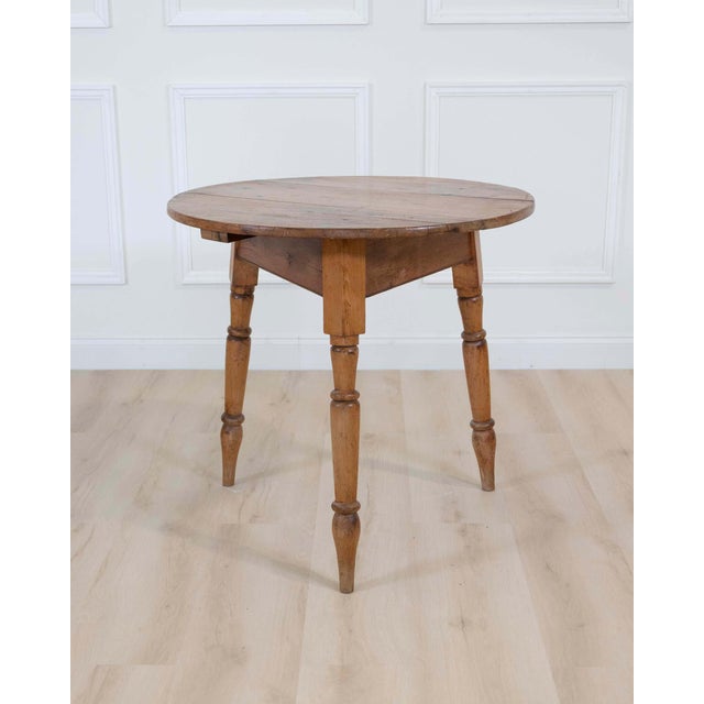 Rustic European 18th Century Pine Cricket Table For Sale - Image 3 of 8