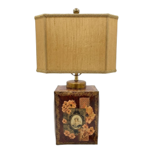Vintage Chinoiserie English Tole Tea Caddy Lamp