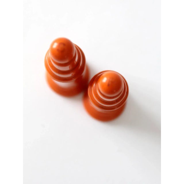 Mid-Century Modern Vintage Push Top Orange Plastic Salt and Pepper Shakers For Sale - Image 3 of 8