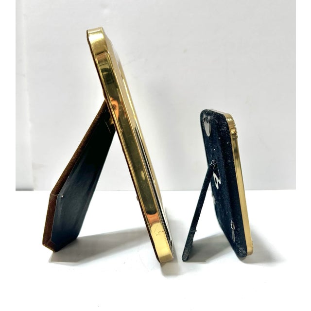 1980s Vintage Brass Tabletop Picture Frames, Coordinating Hollywood Regency Pair For Sale - Image 5 of 7
