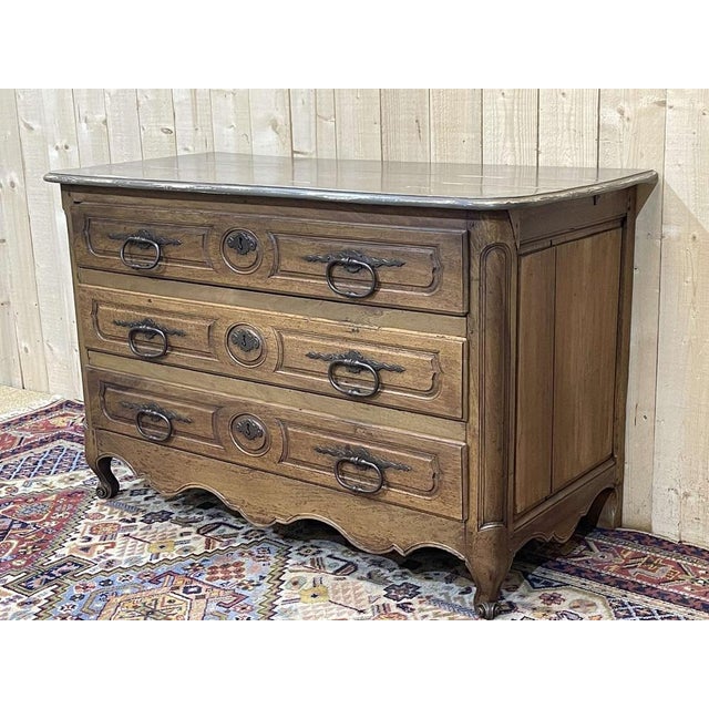 18th Century Louis XV Walnut Chest of Drawers with Grey Top For Sale - Image 6 of 18