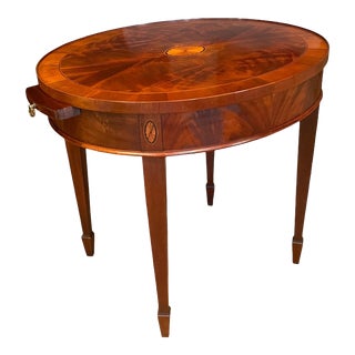 Late 20th Century Mahogany Hepplewhite Style Occasional Table For Sale