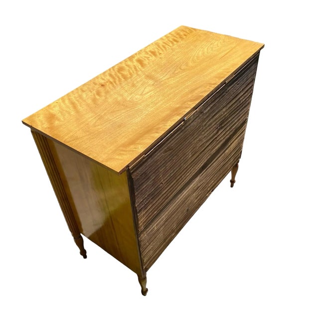 Antique New Hampshire Flame Birch Sheraton Chest of Drawers / Dresser For Sale In Boston - Image 6 of 12