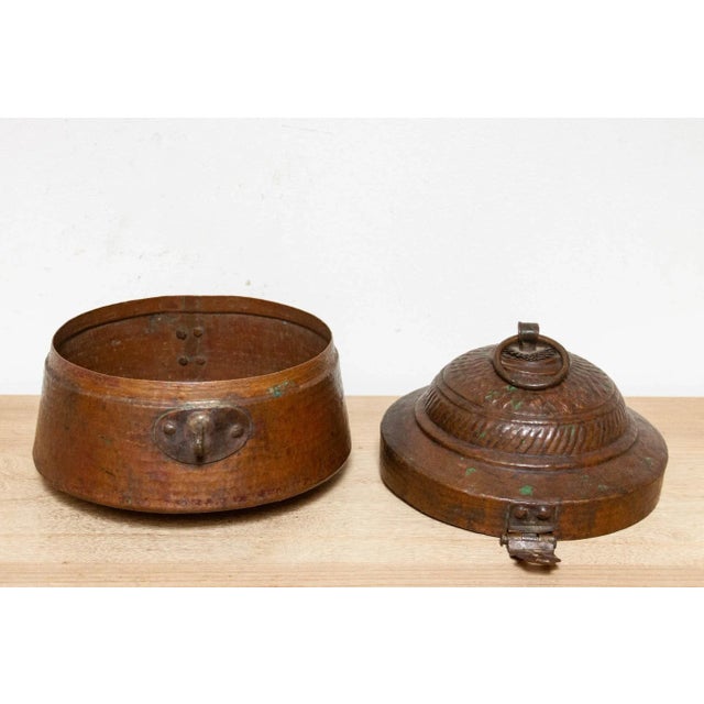 Vintage Hand-Hammered Copper Chapti Box For Sale In Los Angeles - Image 6 of 8