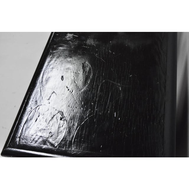 Vintage French Empire Style Black Lacquer Painted Pedestal Column End Table Pair For Sale - Image 9 of 18
