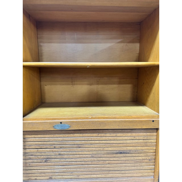 Brown Antique Sellers Hoosier Cabinet C1920 Quarter Sawn Oak Tambour Enamel Counter For Sale - Image 8 of 9