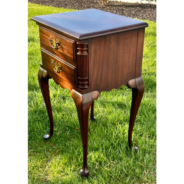 Brown Vtg. J.B.Van Sciver Co. Queen Anne Style Mahogany Two Drawer Nightstand/Table For Sale - Image 8 of 13