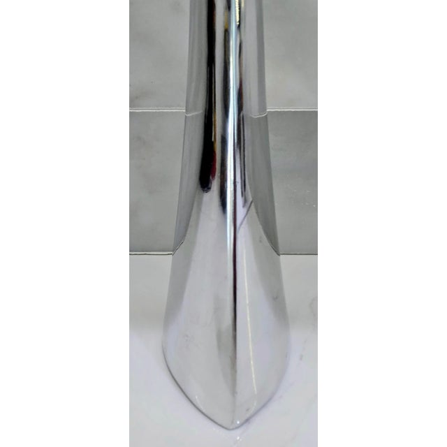 Metal 1960s Mid-Century Modern Nambé Aluminum Candlestick Pair – Sculptural Tri-Corner Candle Holders For Sale - Image 7 of 11