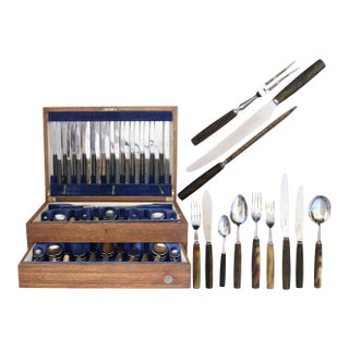 Vintage English Polished Natural Horn Cutlery, Service for 12 For Sale